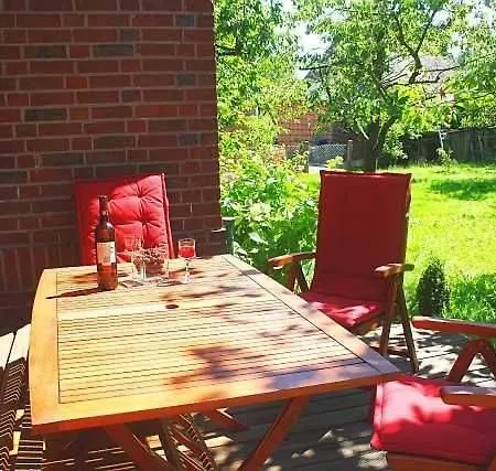 Knubberhaus Im Kirs Apartment Steinkirchen (Lower-Saxony)
