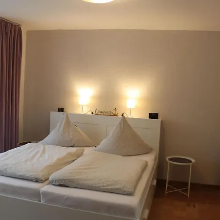 Knubberhaus Im Kirs Steinkirchen (Lower-Saxony)